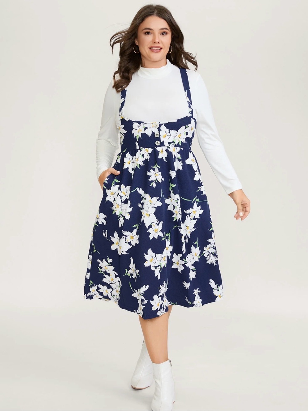 BloomChic Navy Floral Midi Dress US 14-16 Adjustable Straps Pockets NWT